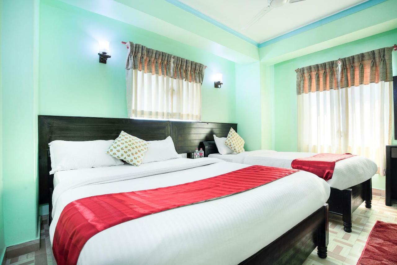 Hotel Rudrakshya Pokhara Eksteriør bilde