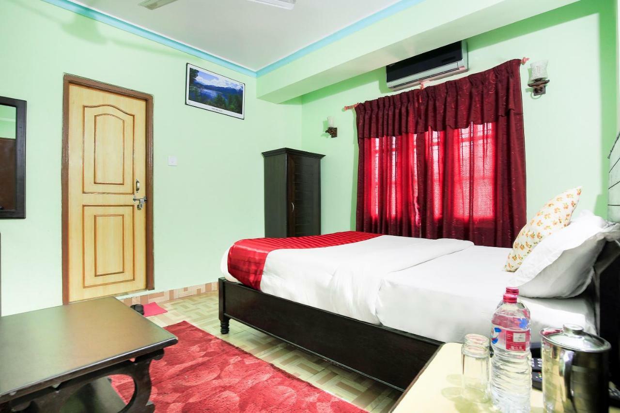 Hotel Rudrakshya Pokhara Eksteriør bilde